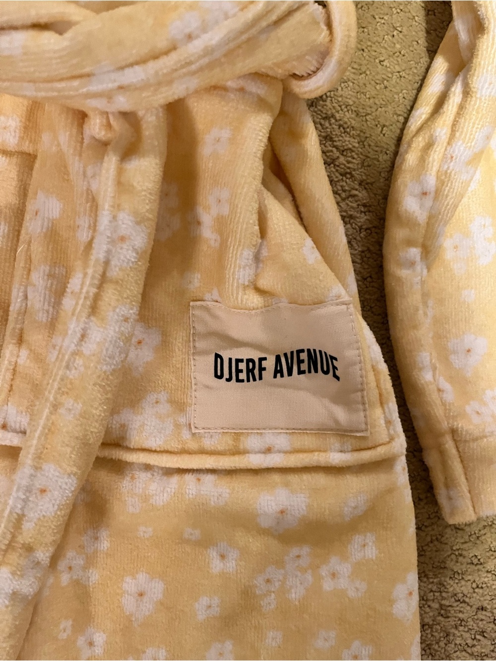 Djerf Avenue Robe - Lemon Cake - Picture 3 of 6